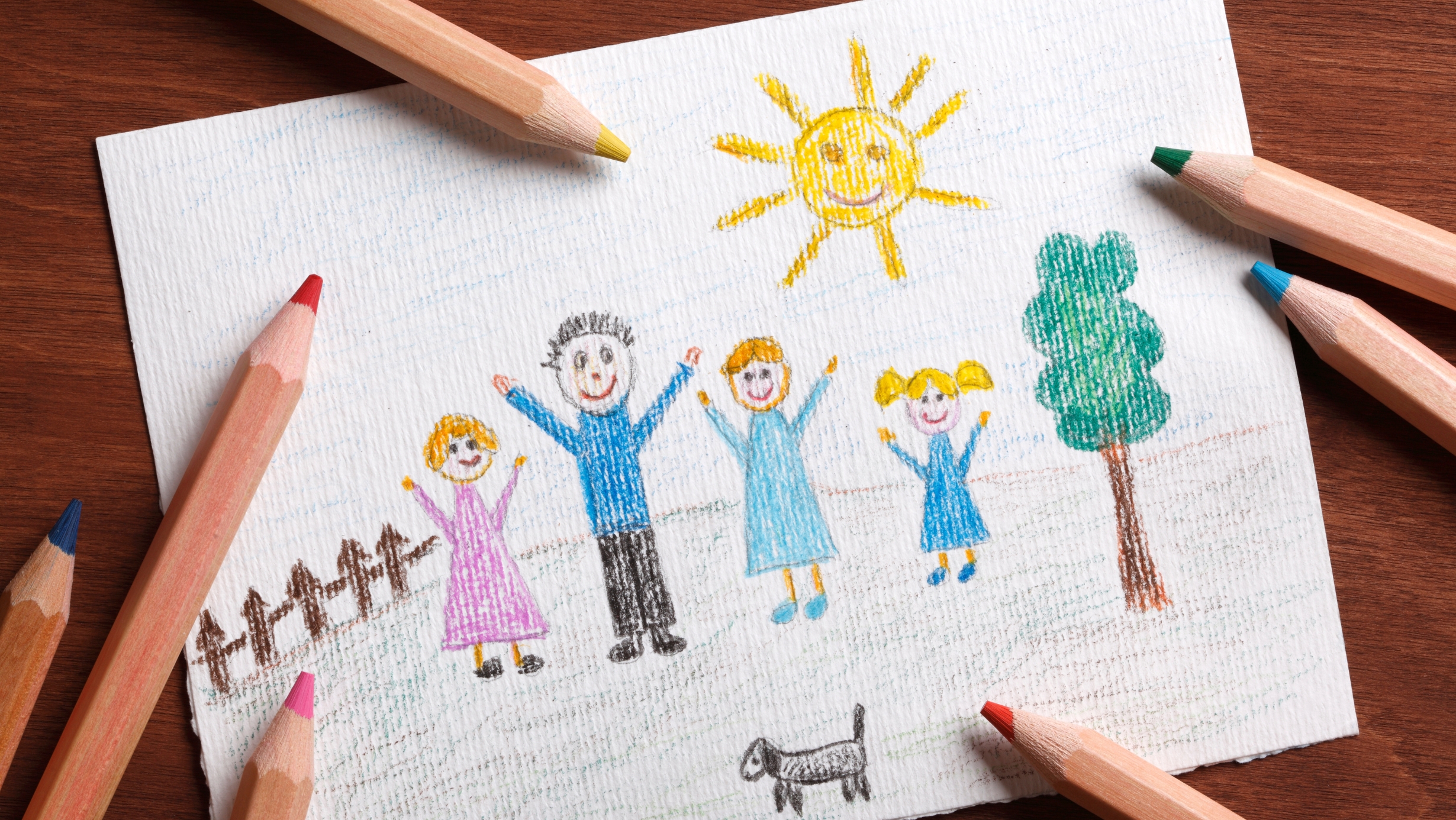 buildmystory_family_drawn_by_child_on_paper